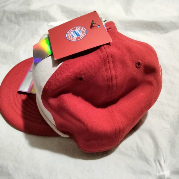 FC Bayern Munich Hat FAN Soccer Football Cap Snapback Red SK - 93 PRO - Picture 2 of 5